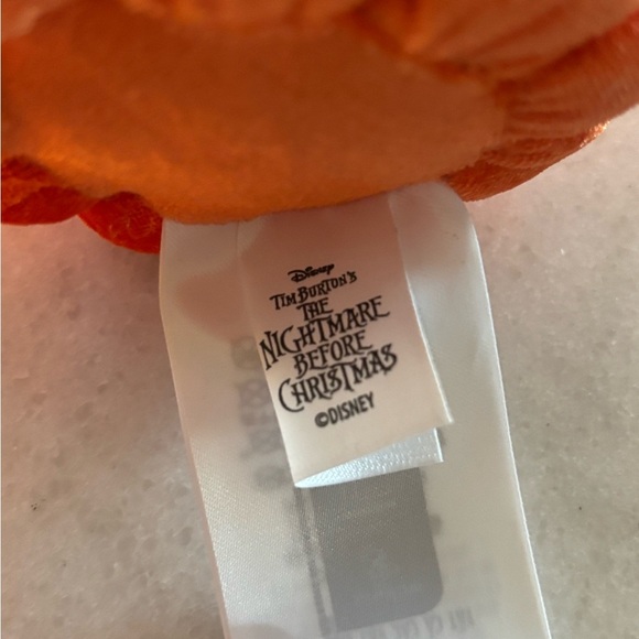 Jack Skellington & Zero Pumpkin Soup - Picture 3 of 5